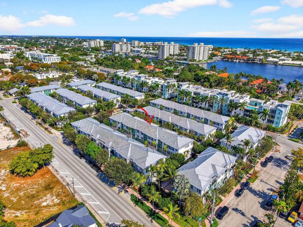 361 W Mallory Circle, Delray Beach, FL 33483