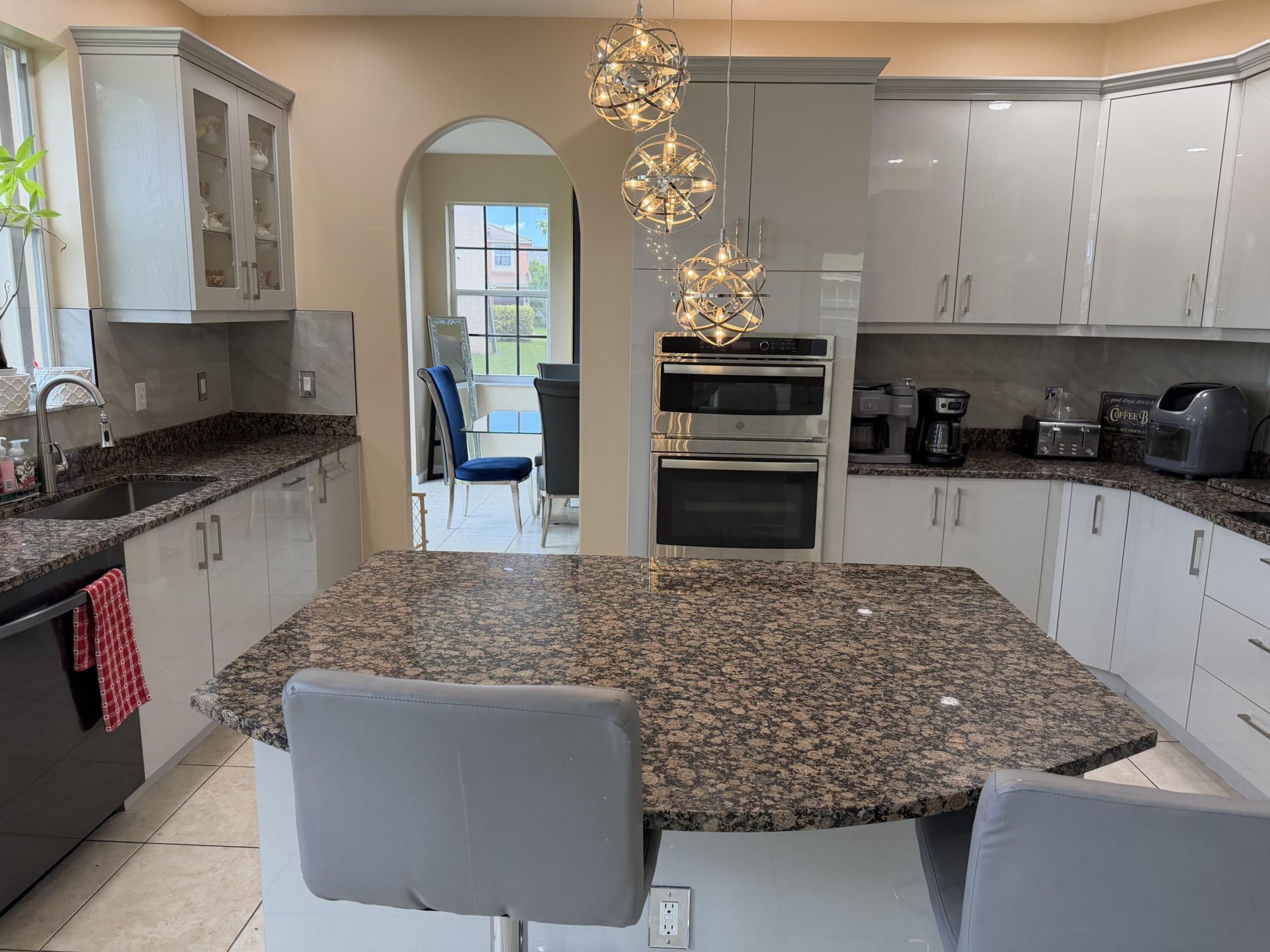 2243 Ridgewood Circle, Royal Palm Beach, FL 33411 Photo