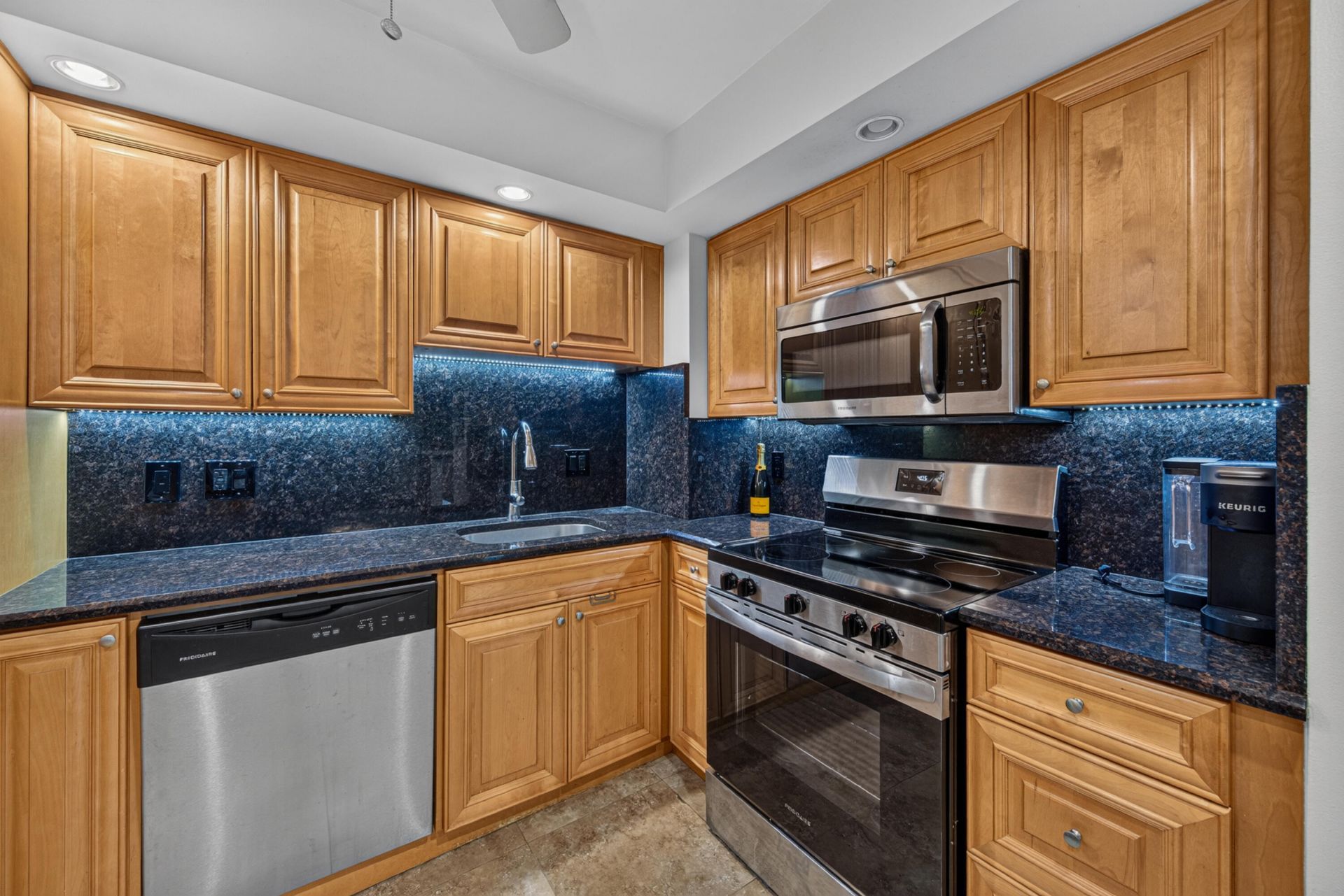 1 Las Olas Circle, Unit 1507, Fort Lauderdale, FL 33316 Photo