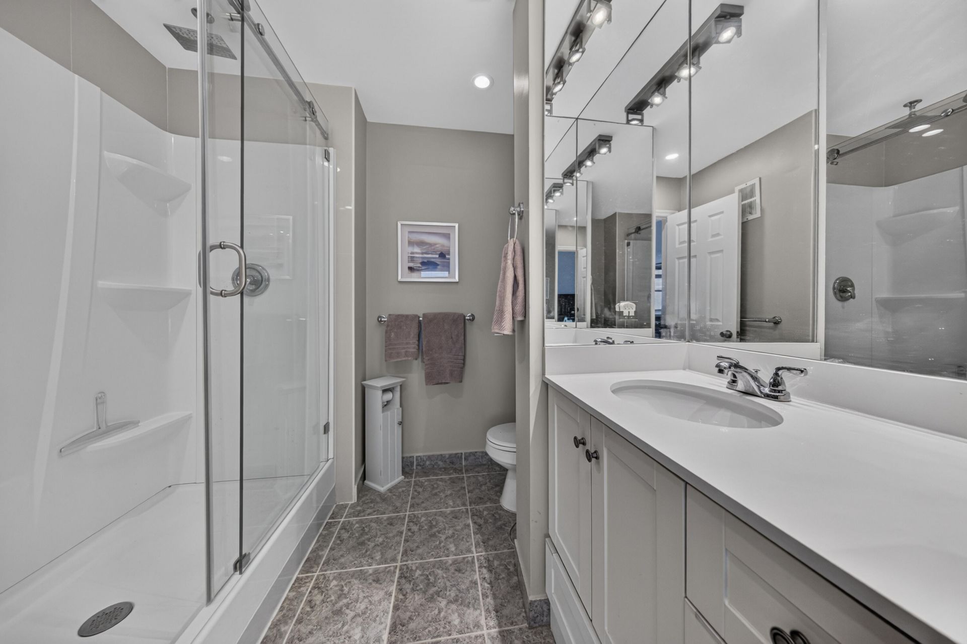 1 Las Olas Circle, Unit 1507, Fort Lauderdale, FL 33316 Photo