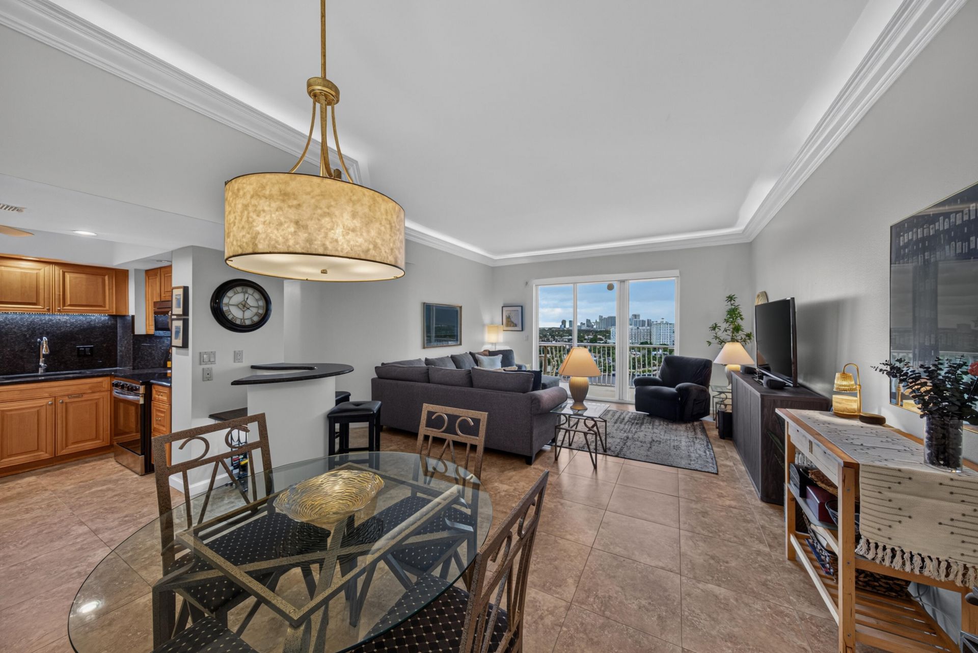 1 Las Olas Circle, Unit 1507, Fort Lauderdale, FL 33316 Photo
