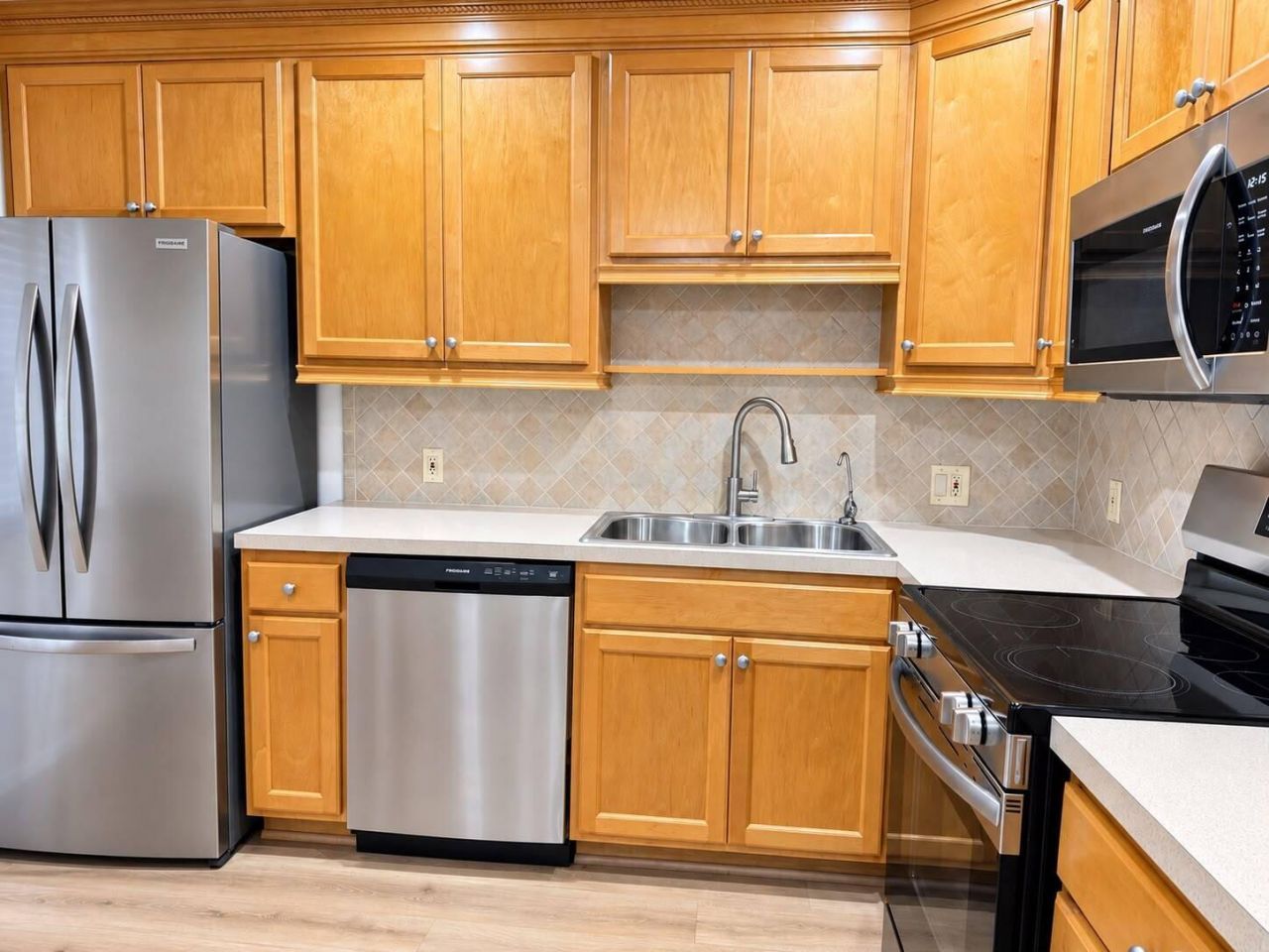4242 Deste Court, Unit 201, Lake Worth, FL 33467 Photo