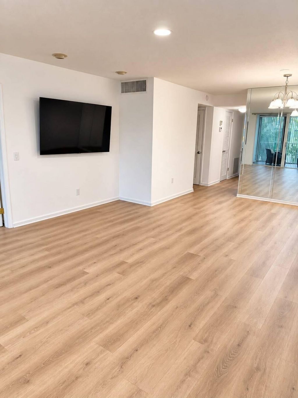 4242 Deste Court, Unit 201, Lake Worth, FL 33467 Photo