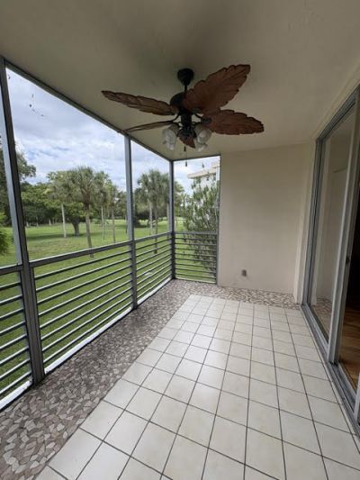 3800 Oaks Clubhouse Drive, Unit 211, Pompano Beach, FL 33069 Photo