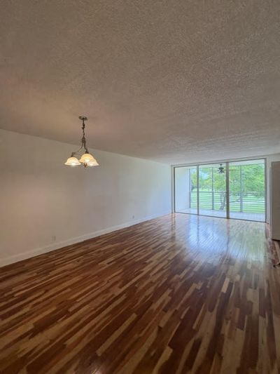 3800 Oaks Clubhouse Drive, Unit 211, Pompano Beach, FL 33069 Photo