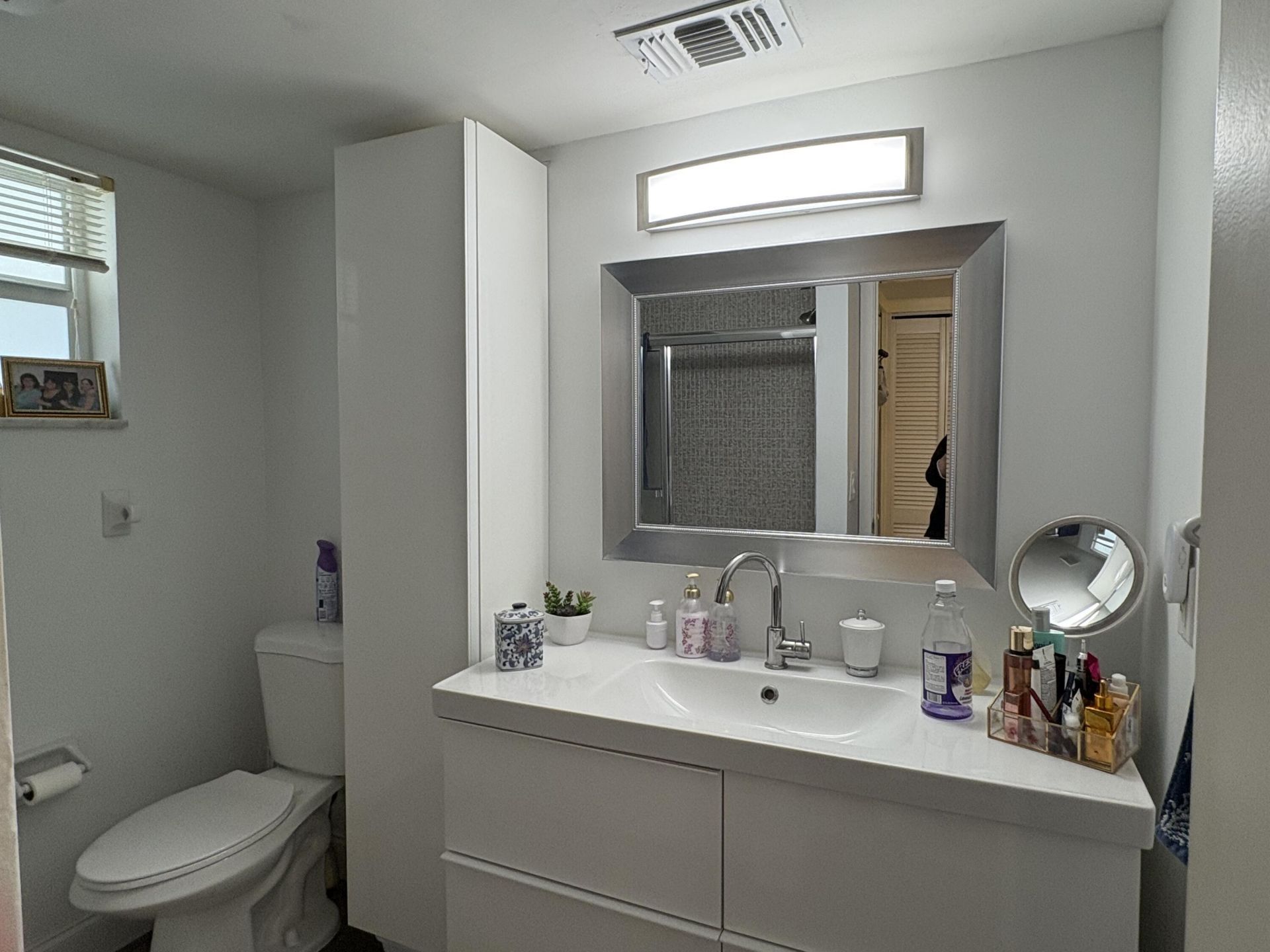 10 Colonial Club Drive, Unit 305, Boynton Beach, FL 33435 Photo
