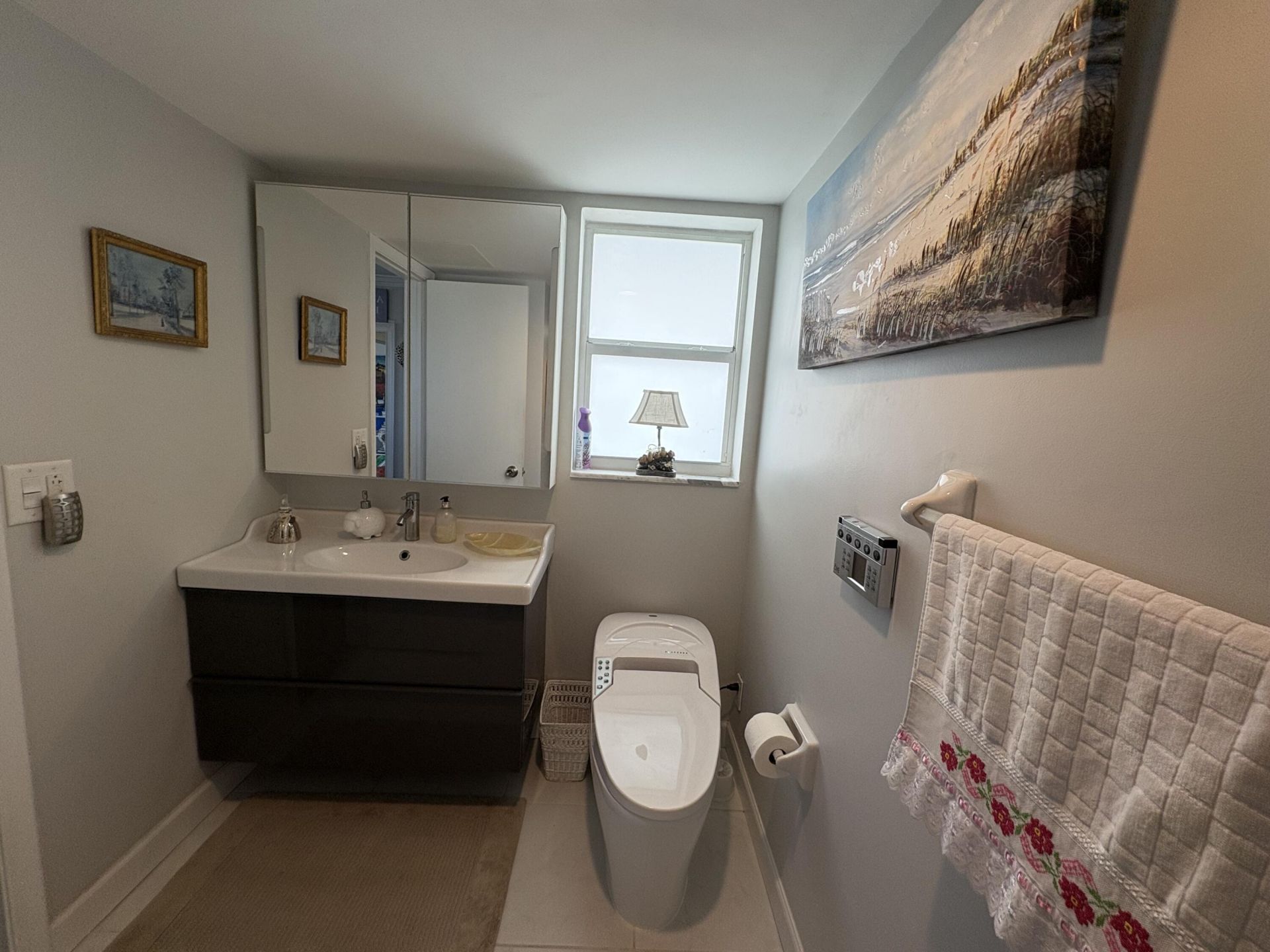 10 Colonial Club Drive, Unit 305, Boynton Beach, FL 33435 Photo