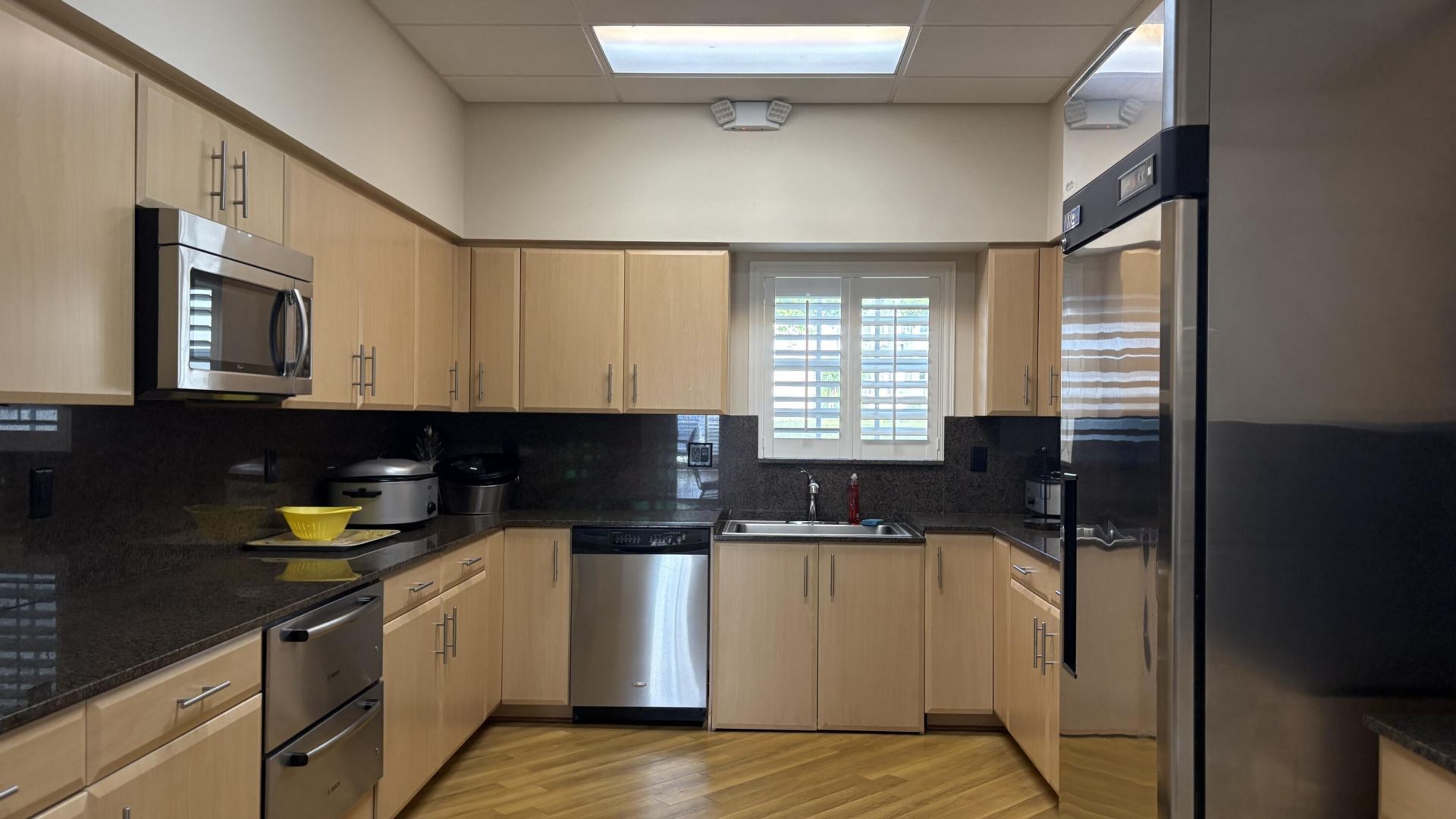 10 Colonial Club Drive, Unit 305, Boynton Beach, FL 33435 Photo