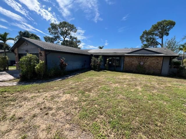 2562 SE Petit Lane, Port Saint Lucie, FL 34952 Photo