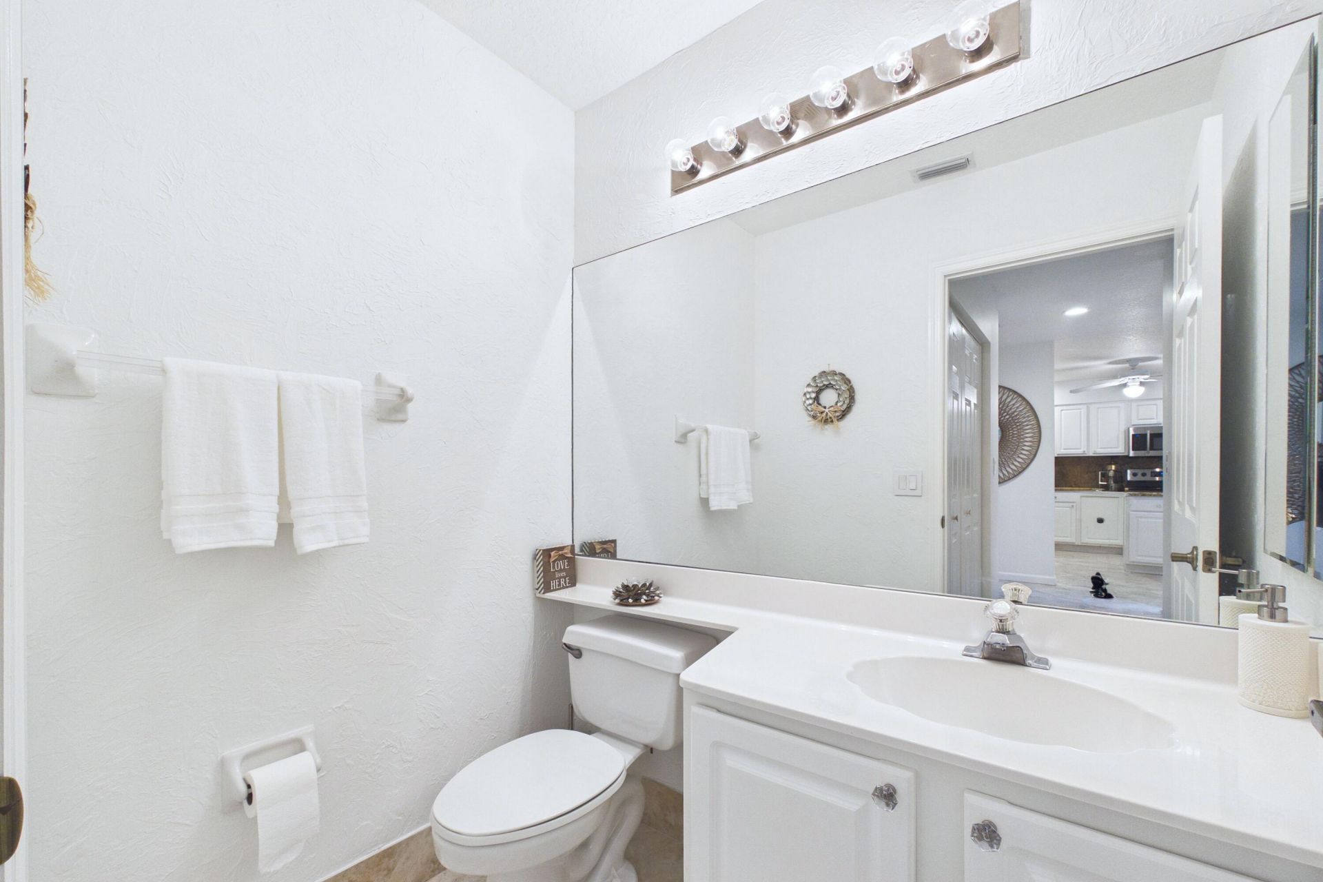 412 Coral Cove Drive, North Palm Beach, FL 33408 Photo