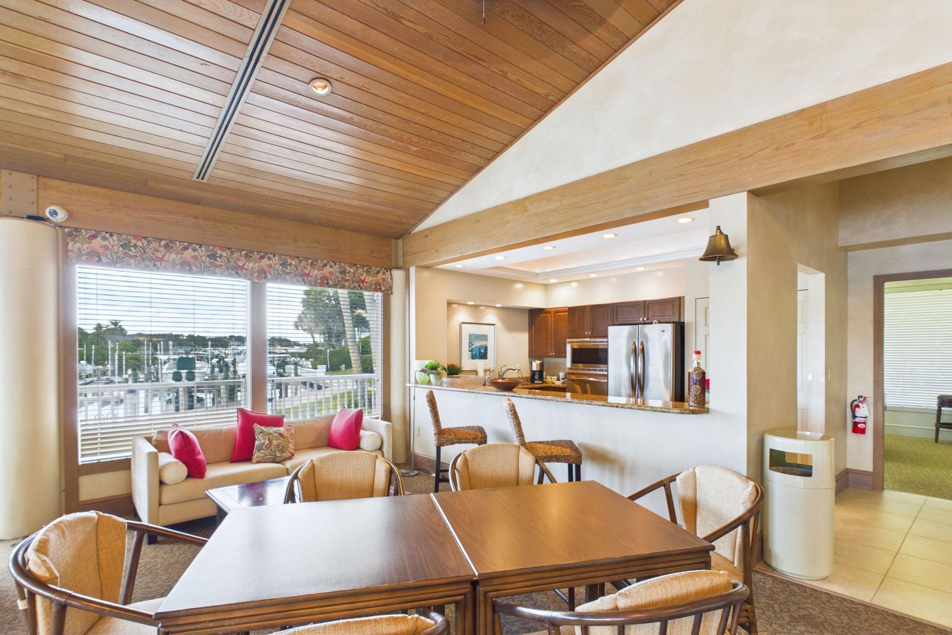 412 Coral Cove Drive, North Palm Beach, FL 33408 Photo