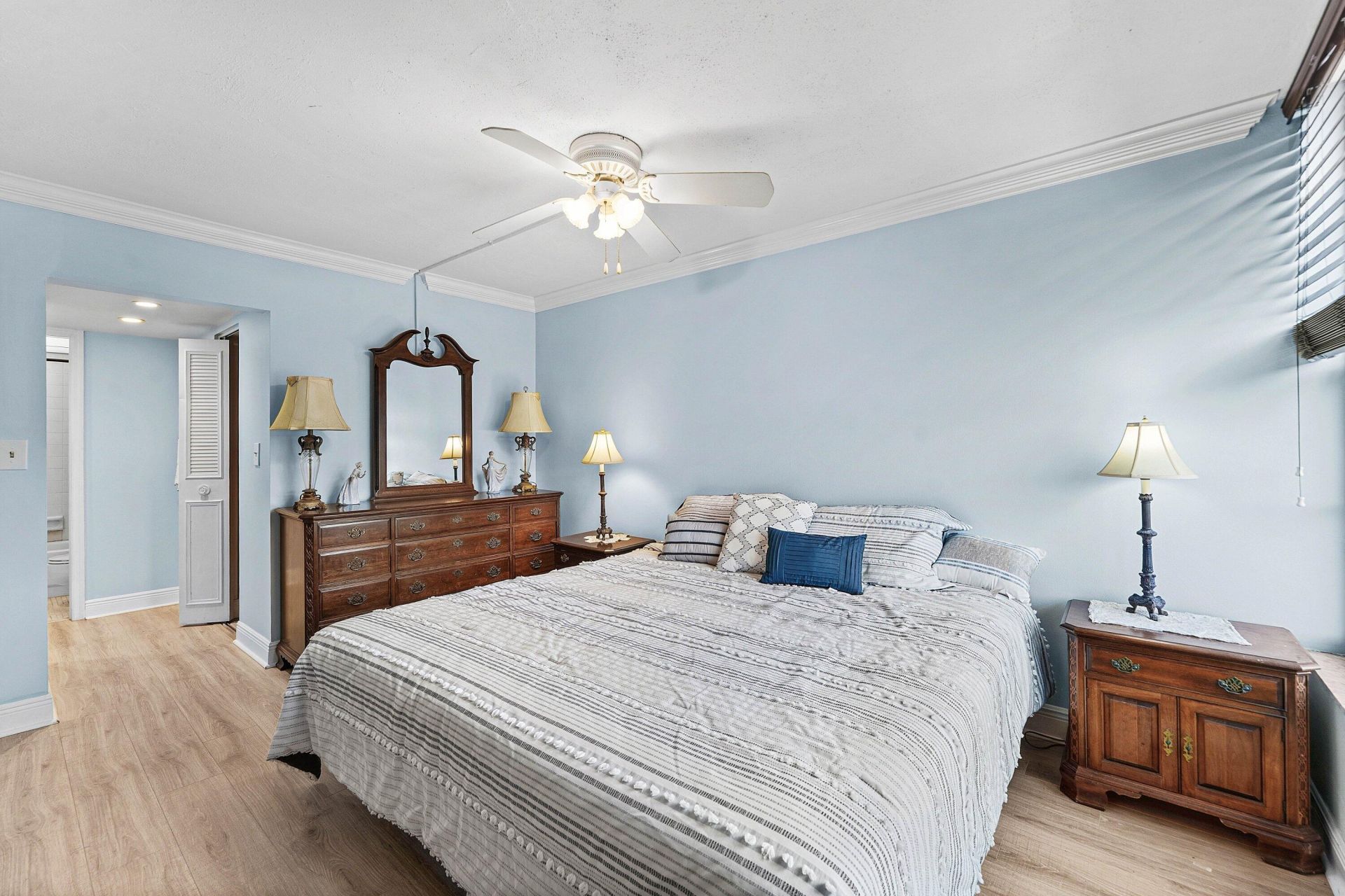 8 N Royal Palm Way, Unit 6040, Boca Raton, FL 33432 Photo
