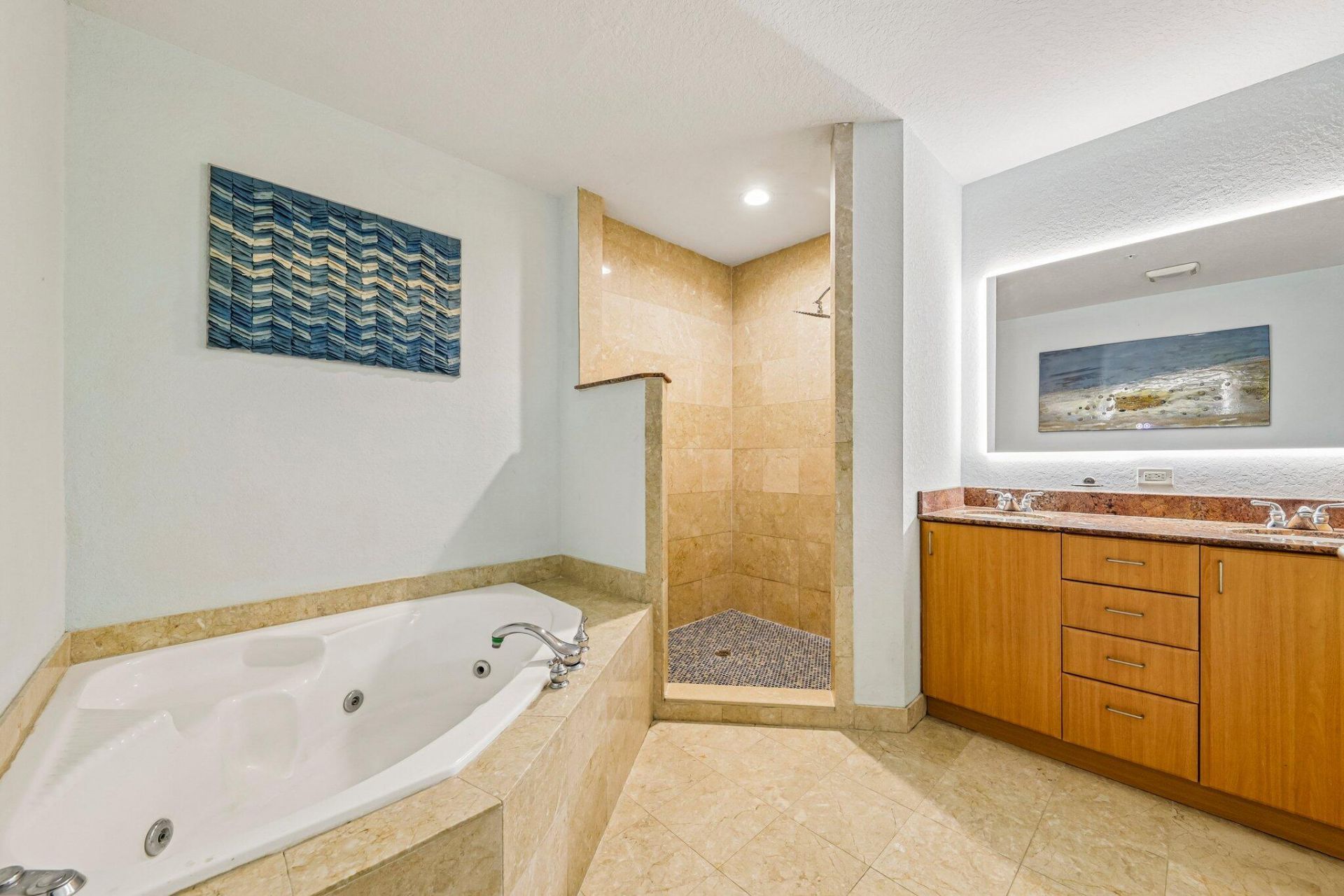 1620 Presidential Way, Unit 310, West Palm Beach, FL 33401 Photo