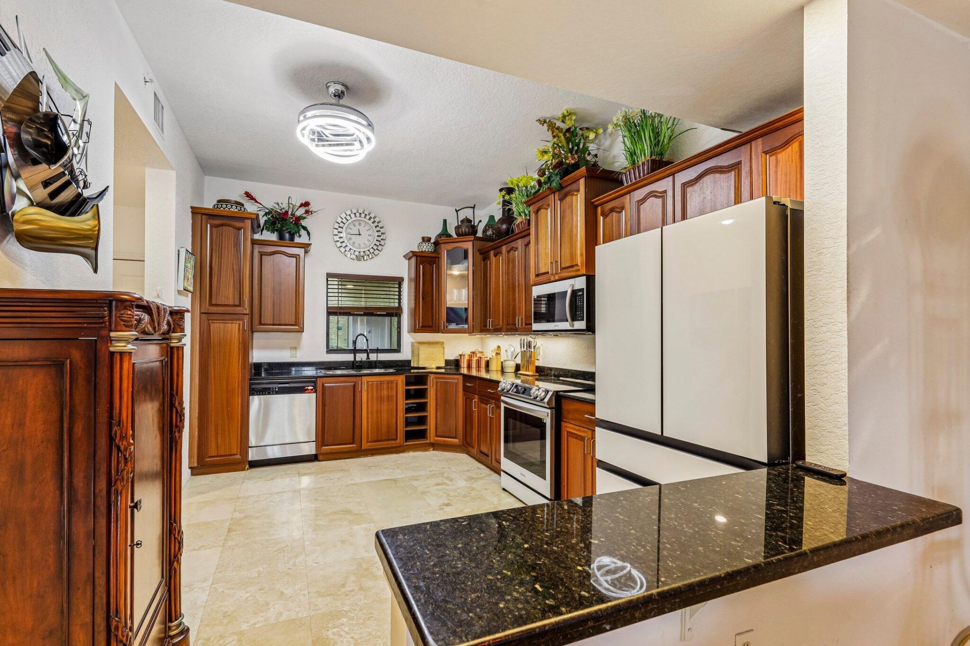 1620 Presidential Way, Unit 310, West Palm Beach, FL 33401 Photo