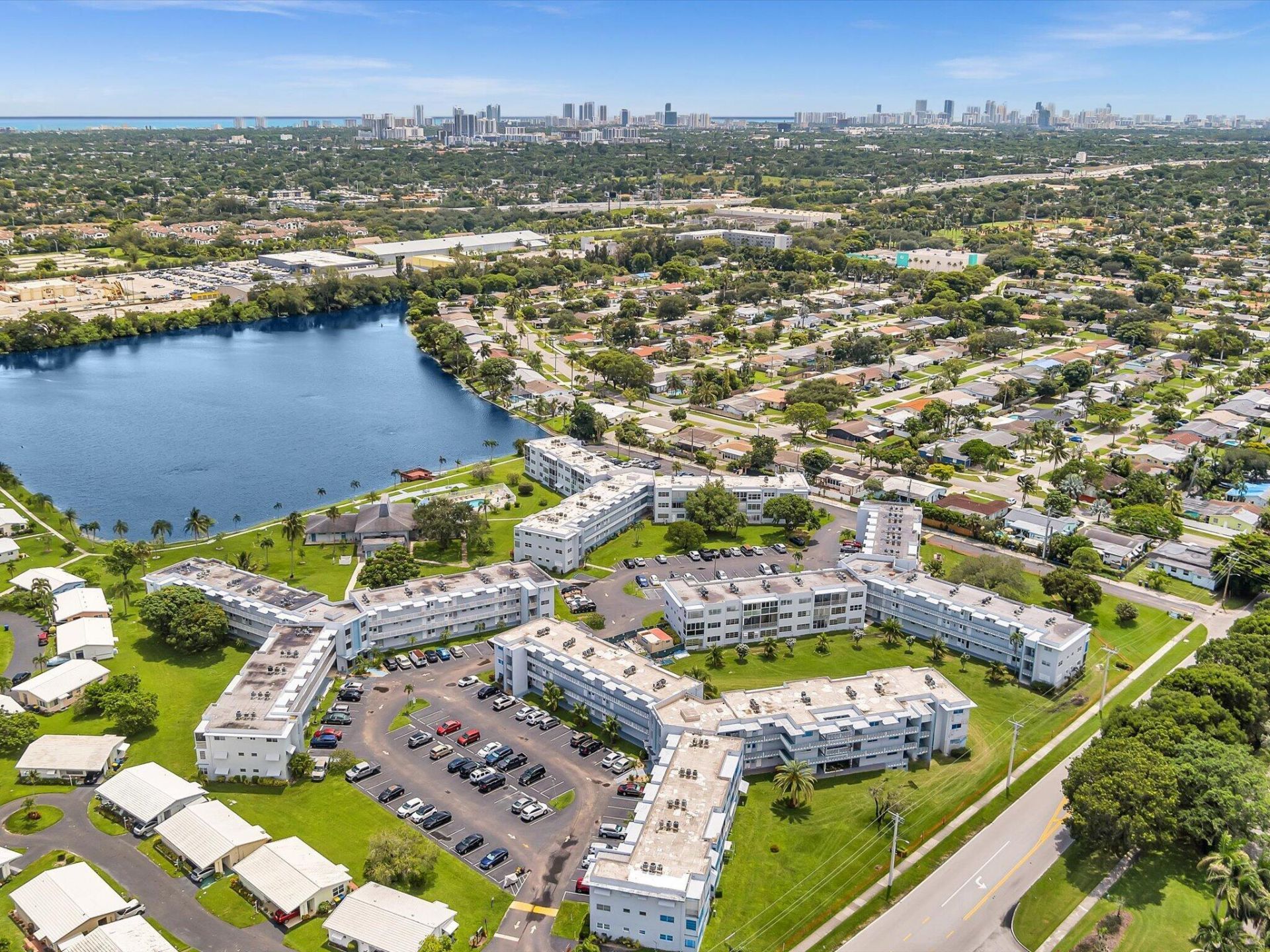 2309 Park Lane, Unit 316, Hollywood, FL 33021 Photo