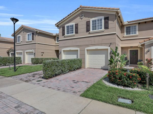 2591 SW Marshfield Court, Port St. Lucie, FL 34953