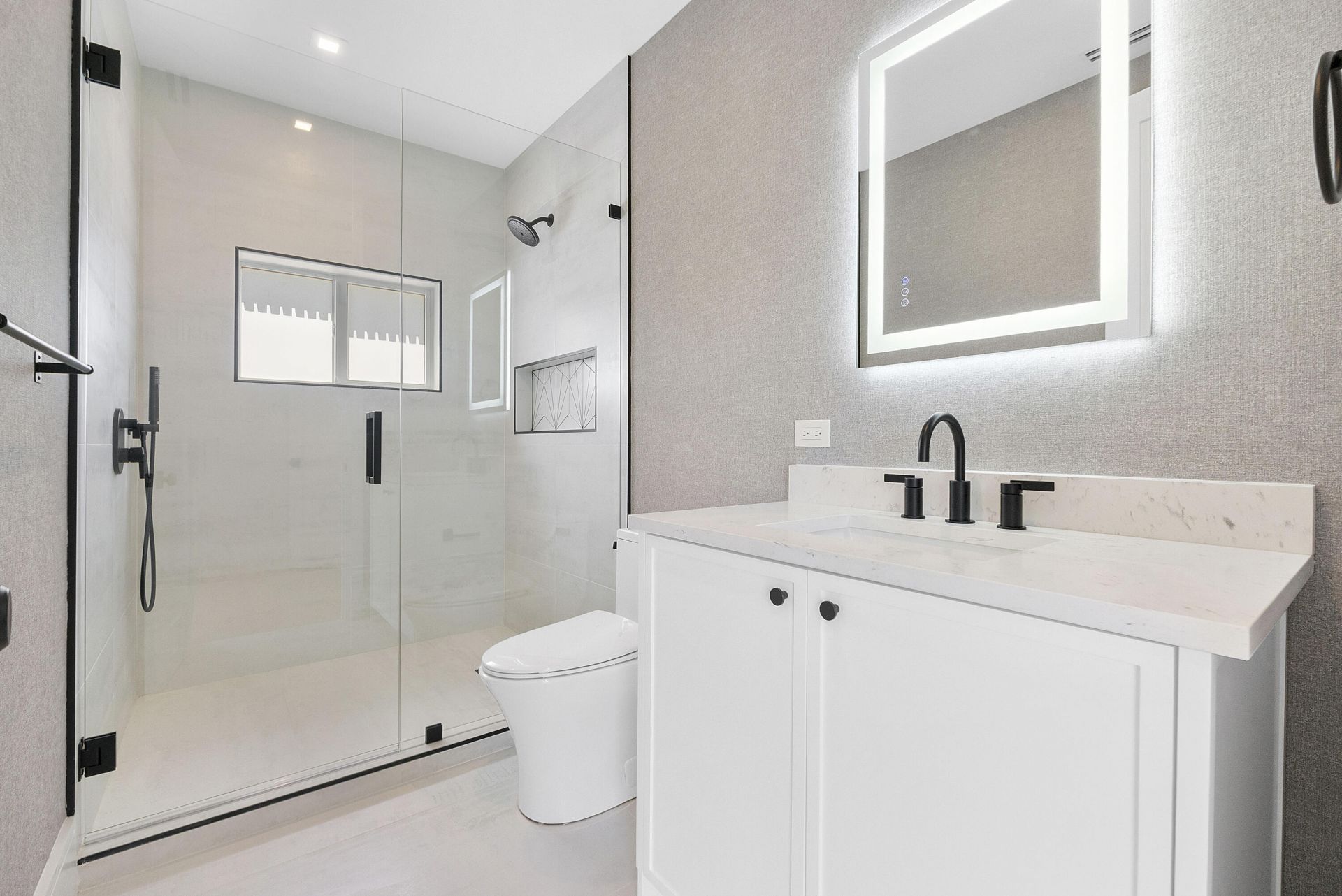 303 SW 14th Place, Boca Raton, FL 33432 Photo
