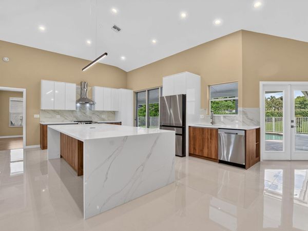 22201 Collington Drive, Boca Raton, FL 33428