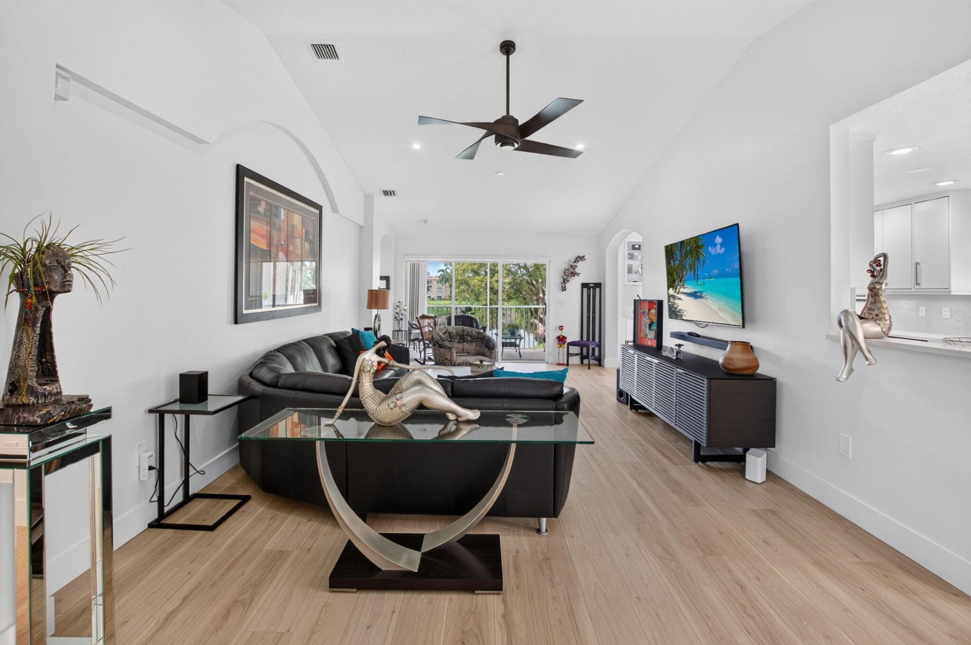 12467 Crystal Pointe Drive, Unit 202, Boynton Beach, FL 33437 Photo