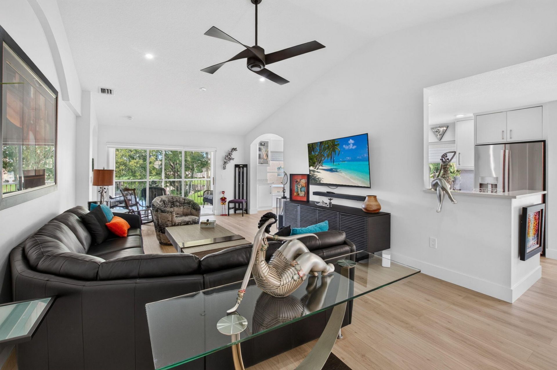 12467 Crystal Pointe Drive, Unit 202, Boynton Beach, FL 33437 Photo