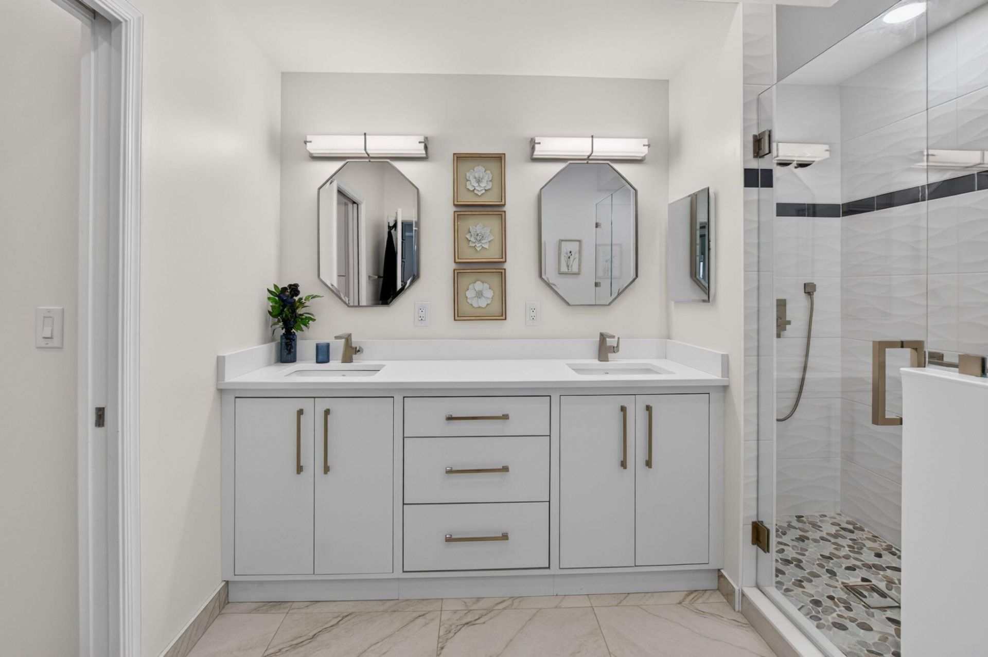 12467 Crystal Pointe Drive, Unit 202, Boynton Beach, FL 33437 Photo