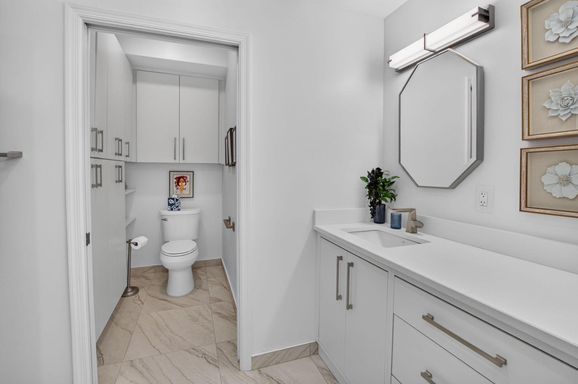 12467 Crystal Pointe Drive, Unit 202, Boynton Beach, FL 33437 Photo