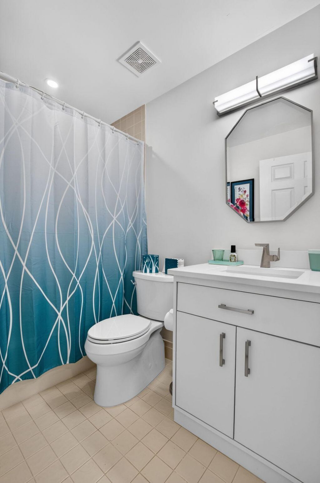 12467 Crystal Pointe Drive, Unit 202, Boynton Beach, FL 33437 Photo