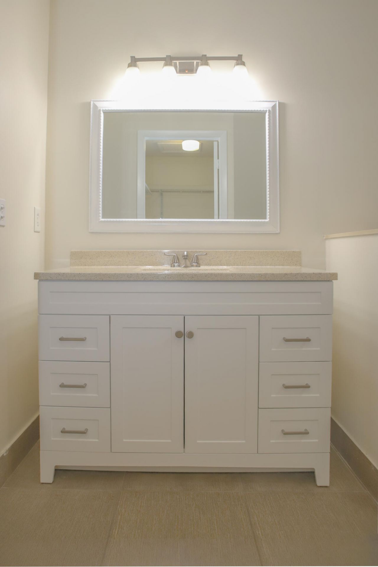 2007 W Lakeview Drive W, Royal Palm Beach, FL 33411 Photo
