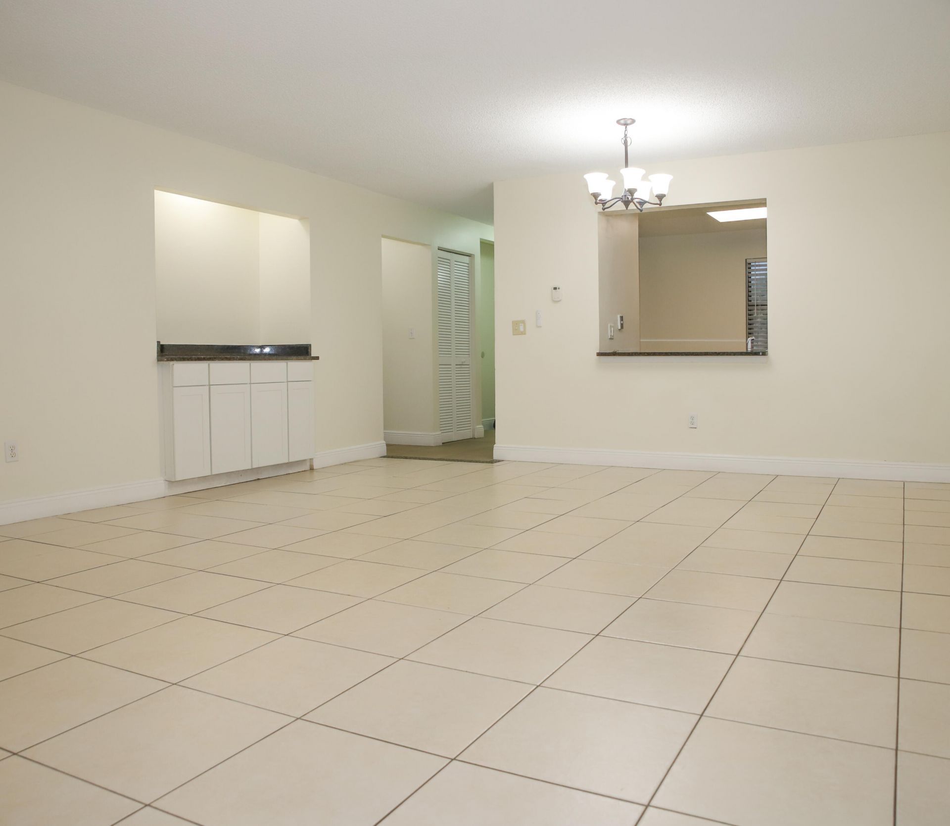 2007 W Lakeview Drive W, Royal Palm Beach, FL 33411 Photo