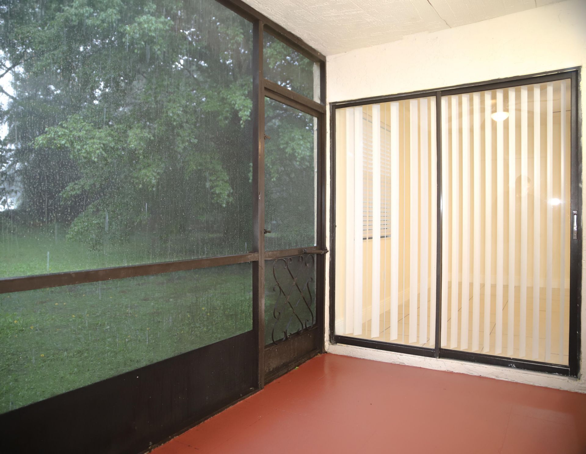2007 W Lakeview Drive W, Royal Palm Beach, FL 33411 Photo