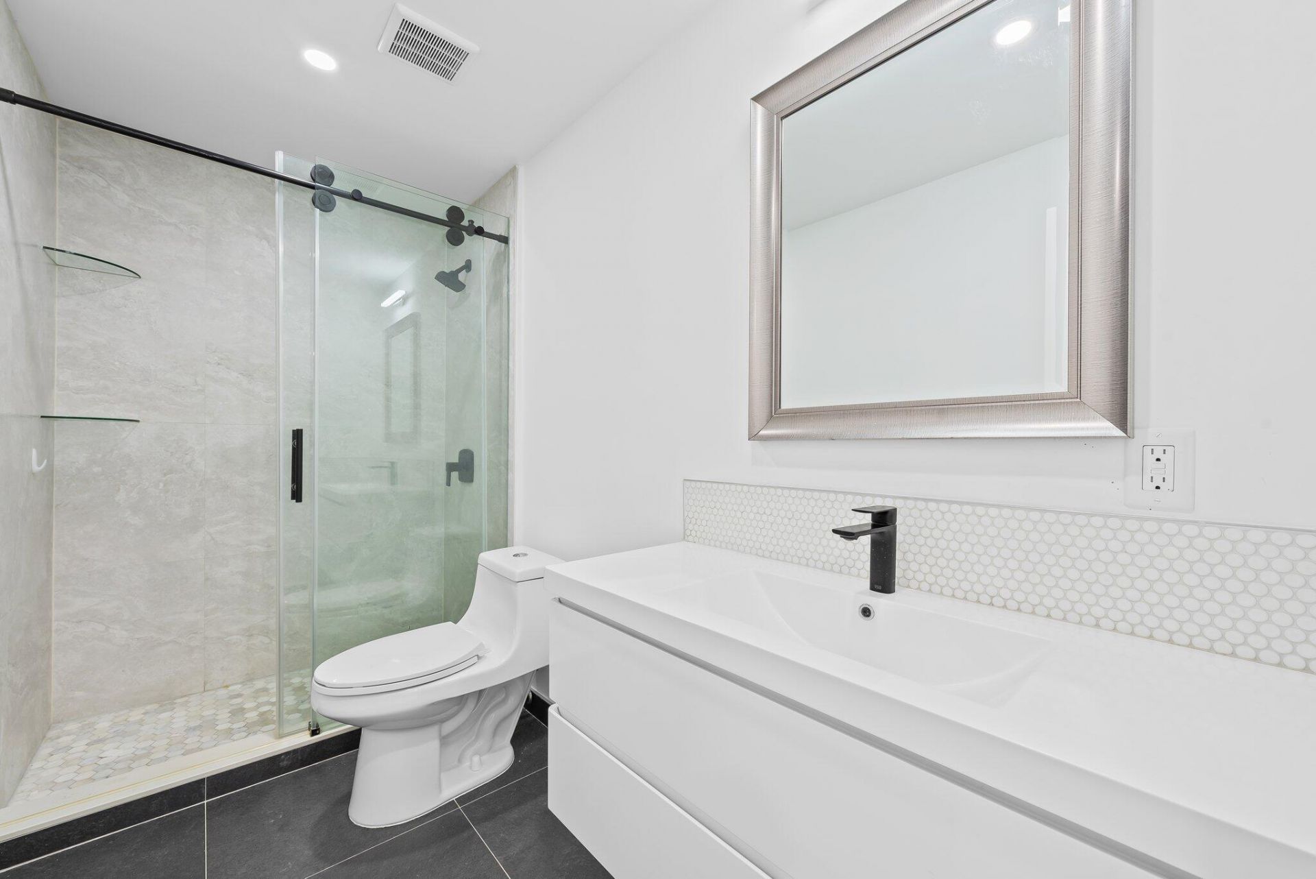 877 NE 195th Street, Unit 422, Miami, FL 33179 Photo