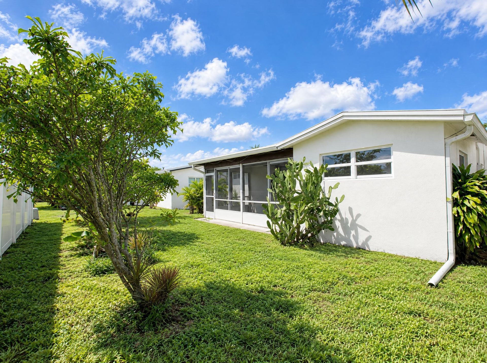 1030 NW 69th Avenue, Margate, FL 33063 Photo