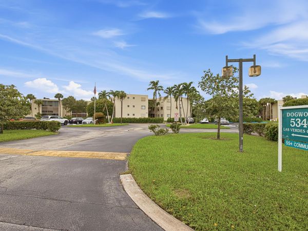5340 LAS VERDES Circle, Unit 202, Delray Beach, FL 33484