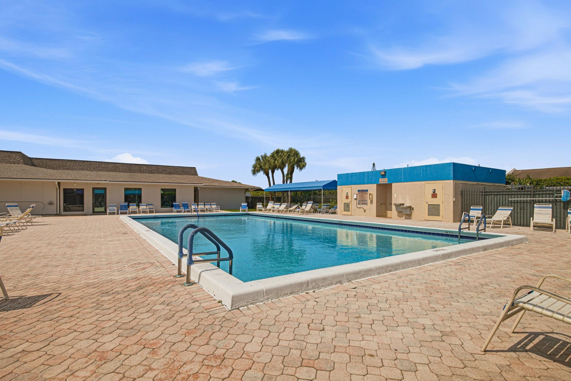 5340 Las Verdes Circle, Unit 202, Delray Beach, FL 33484 Photo