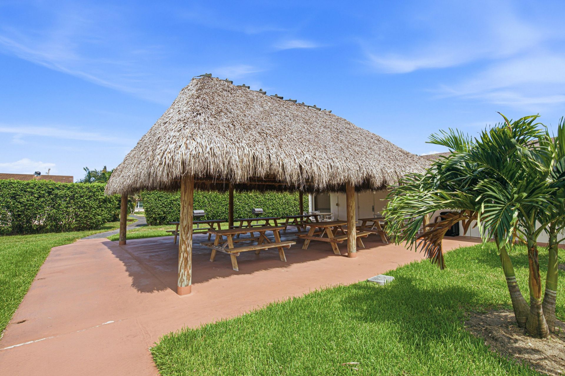 5340 Las Verdes Circle, Unit 202, Delray Beach, FL 33484 Photo