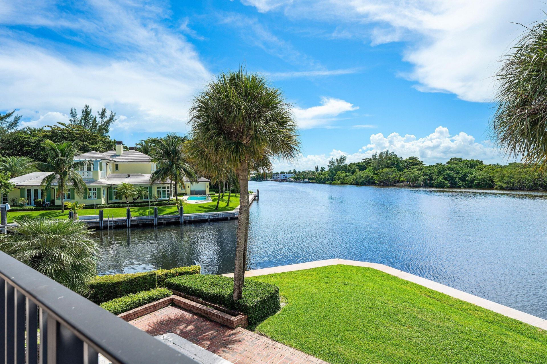 11 N Hidden Harbour Drive, Gulf Stream, FL 33483 Photo