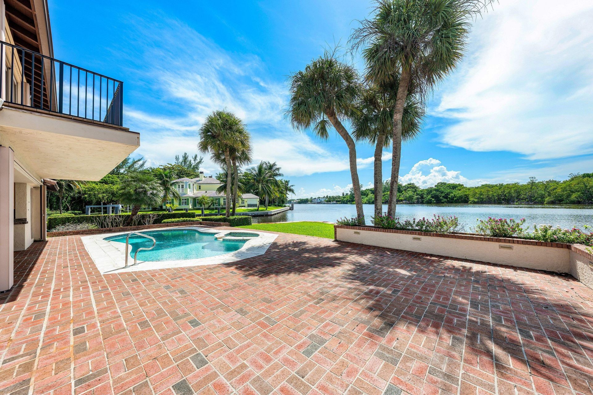 11 N Hidden Harbour Drive, Gulf Stream, FL 33483 Photo