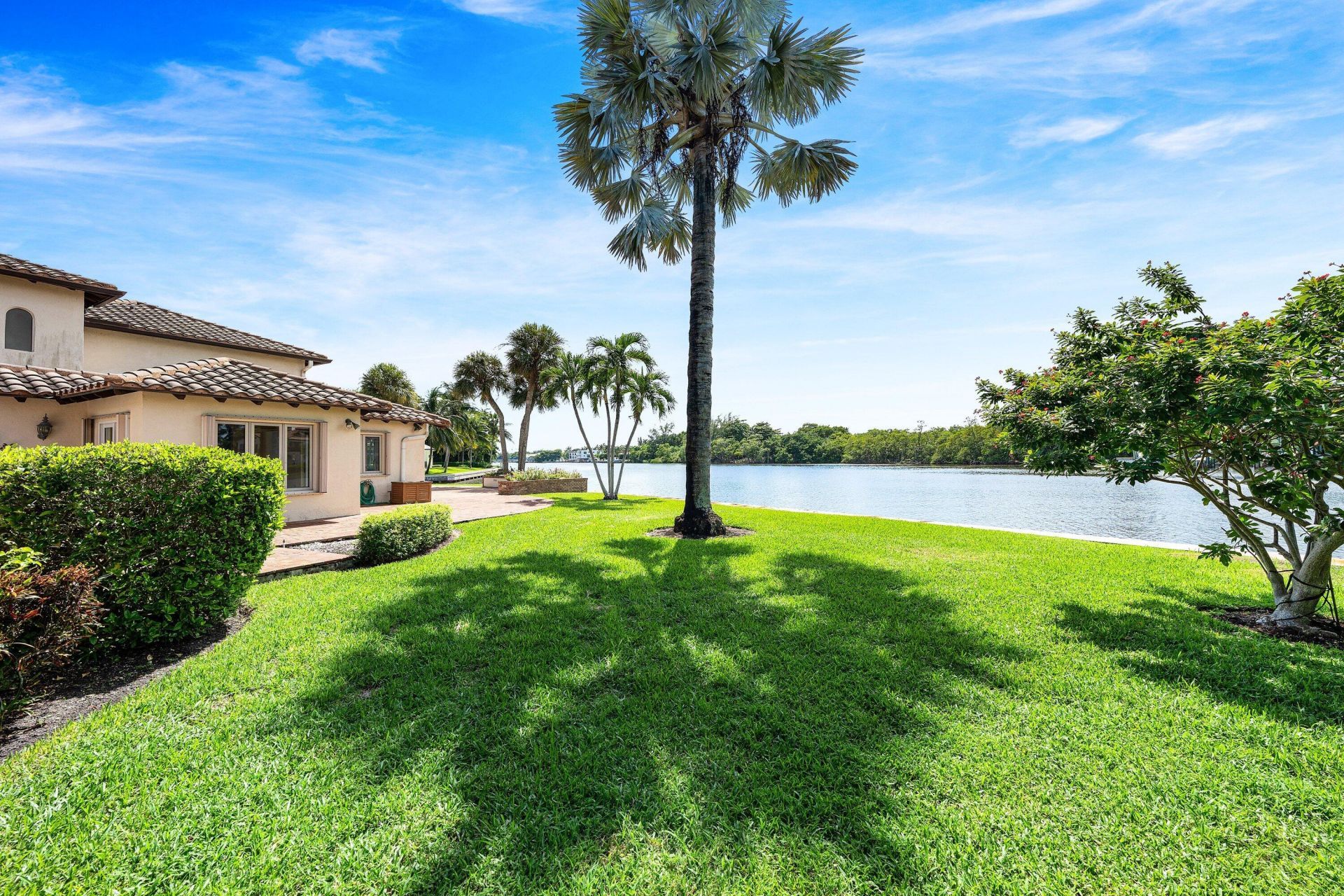 11 N Hidden Harbour Drive, Gulf Stream, FL 33483 Photo