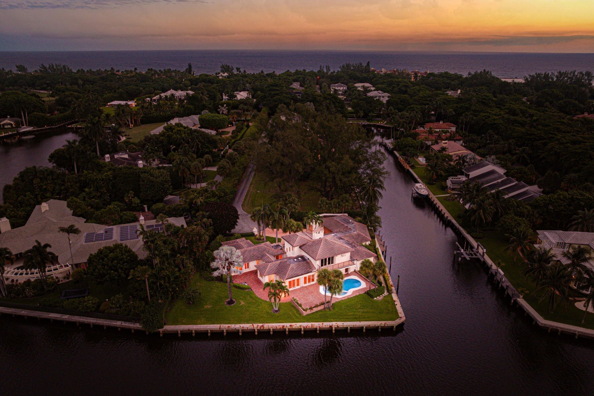 11 N Hidden Harbour Drive, Gulf Stream, FL 33483 Photo