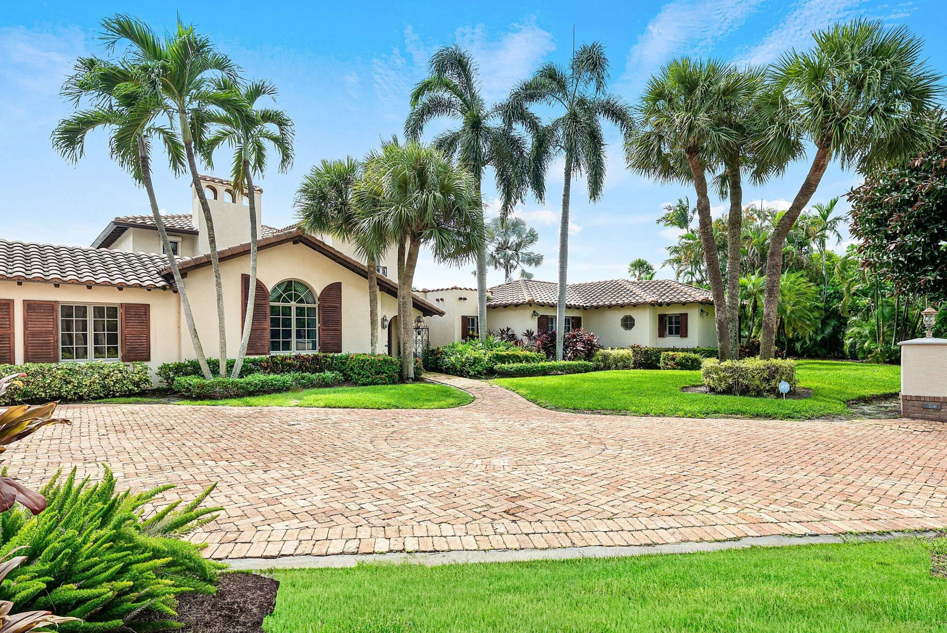 11 N Hidden Harbour Drive, Gulf Stream, FL 33483 Photo