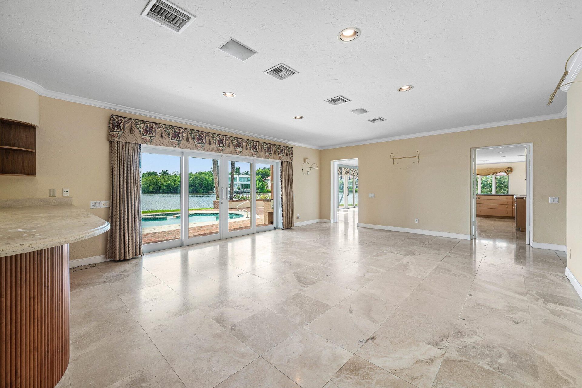 11 N Hidden Harbour Drive, Gulf Stream, FL 33483 Photo