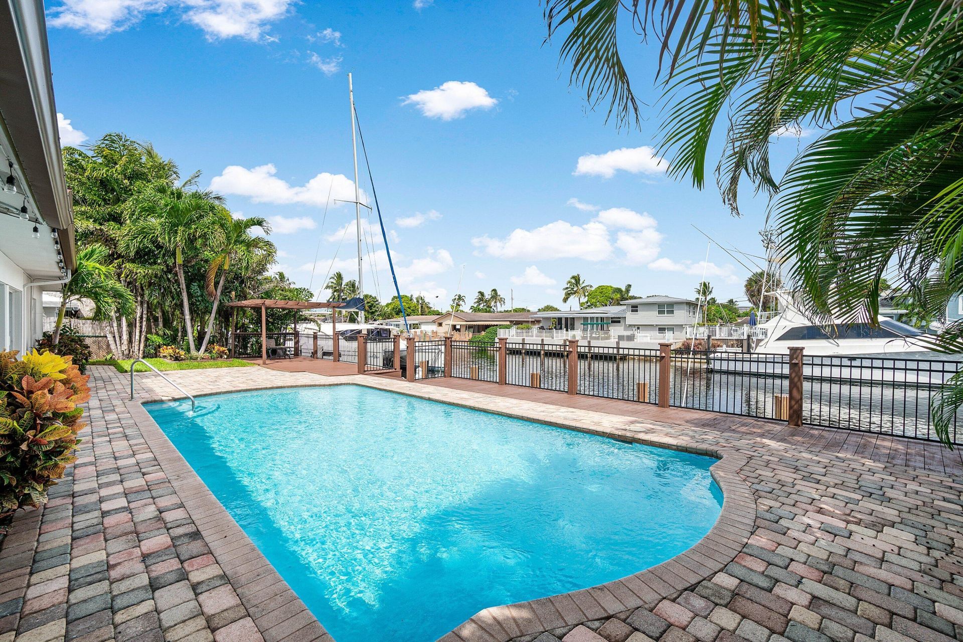 1525 SE 6th Street, Deerfield Beach, FL 33441 Photo