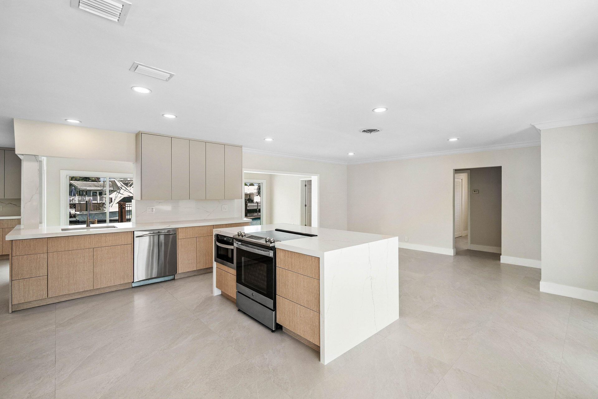 1525 SE 6th Street, Deerfield Beach, FL 33441 Photo