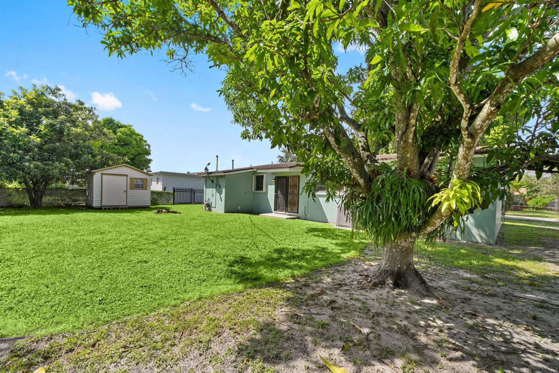 3850 NW 169th Terrace, Miami Gardens, FL 33056 Photo