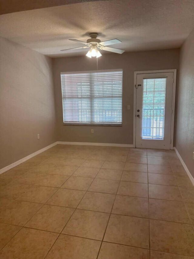 162 SW Peacock Boulevard, Unit 205, Port Saint Lucie, FL 34986 Photo