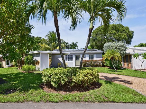201 NE 16th Court, Fort Lauderdale, FL 33305