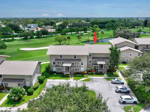 18449 SE WOOD HAVEN Lane, Unit E, Jupiter, FL 33469