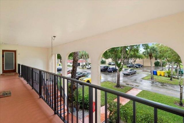 160 Lake Frances Drive, West Palm Beach, FL 33411 Photo