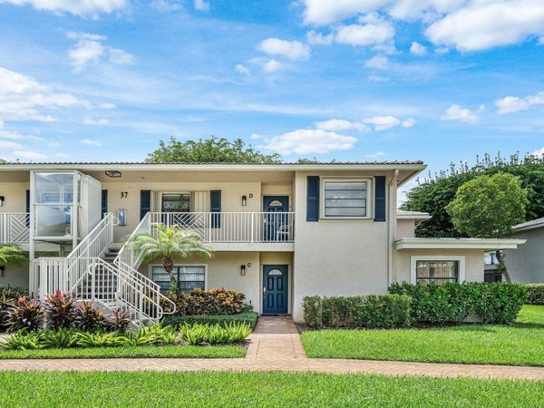 37 Stratford Lane W, Unit D, Boynton Beach, FL 33436