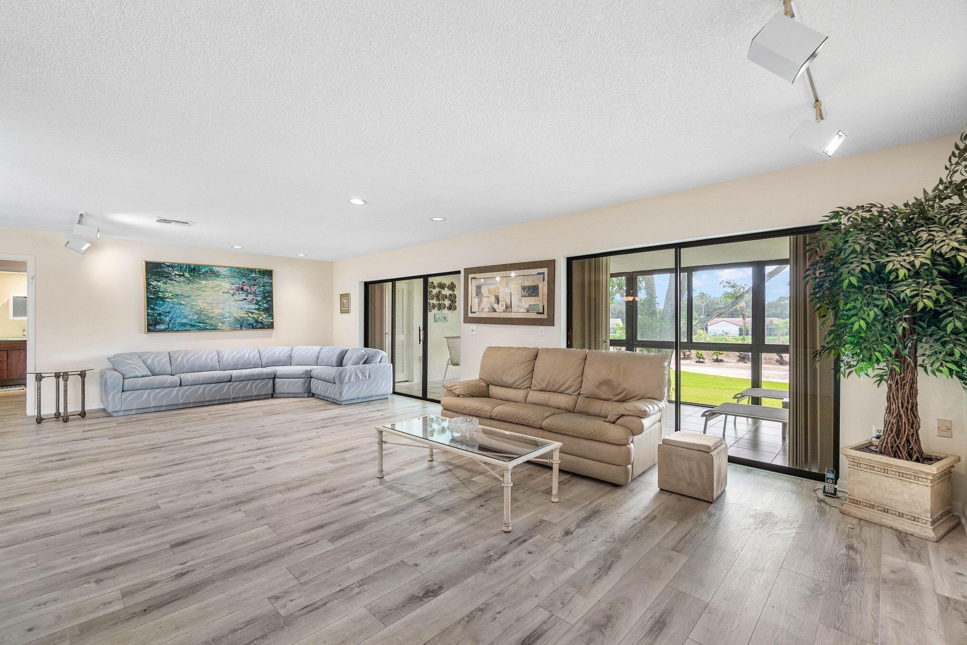 37 Stratford Lane W, Unit D, Boynton Beach, FL 33436 Photo